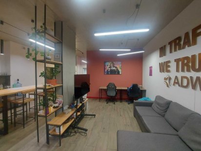 Продаж офісного приміщення по вул.Антоновича Львів