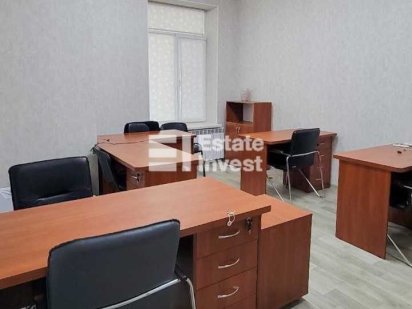 Продам офис с отдельным входом на Холодной горе, метро 10 мин Харків