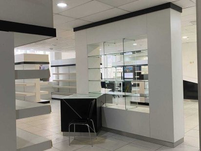 Продам коммерцию в центре Приморском р-н в Одессе 711 кв.м.