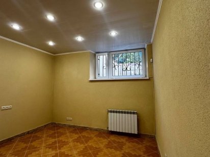 Продаж приміщення 45 кв.м по вул.Вітовського з ремонтом Львів