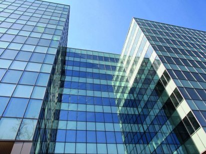 Продаж Офісного Центру +супермаркет Львів Львів