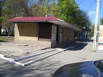 Продам отдельностоящее нежилое помещение по красной линии Без % комисс Харків