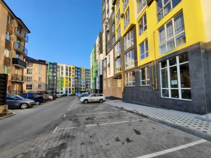 Продам комерцію 47м2 Перший поверх Ірпінь