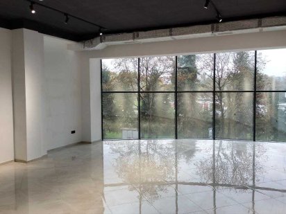 Торгове приміщення (фасад), центр міста, з ремонтом дешево Івано-Франківськ