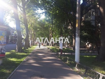 Фасадная квартира под бизнес, офис проспект Шевченко 