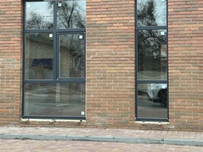 Продаж фасадного комерційного приміщення в центрі Ірпеня Ірпінь