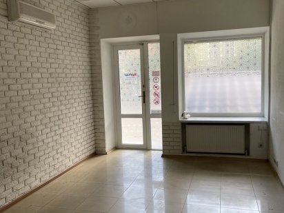 Офис Магазин Б Арнаутская/Екатерининская 40 кв. м. фасад от хозяина Одеса