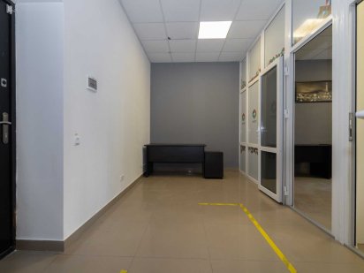 Продам Офіс з ремонтом біля парку МАМА Власник Ирпень