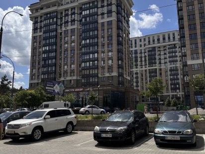 Продаж приміщень парк Центральний, фасад вул Університетська Ірпінь