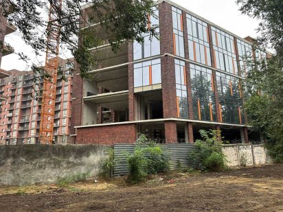 Продам фасад магазин 140 м +рампа Дерби ТЦ Одесса 