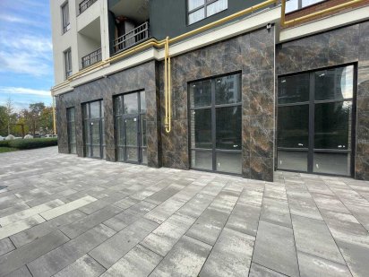 Продам топову комерцію в місті Ірпінь 130 м2  Фасад ТОП Ирпень