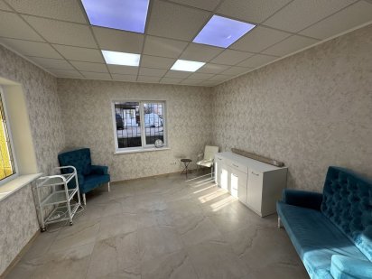 Комерція 37 м2 з новим ремонтом в центрі Версаль Атріум вул.Українська Ірпінь