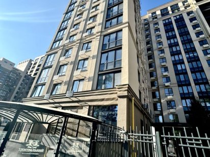 Продаж комерційного приміщення Жк Центральний Преміум, Вул Соборна 122 Ірпінь