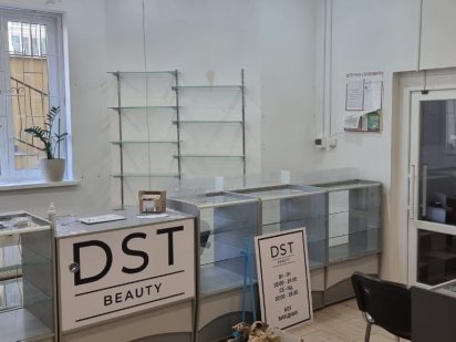 Продам помещение Леси Украинки 20, фасад. Без комиссии Софиевская Борщаговка