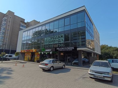 Комерційне приміщення 290 м.кв Івано-Франківськ