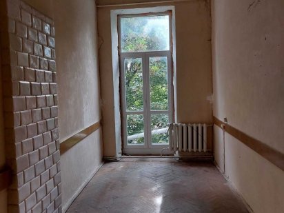 ПРОДАЖ - Частина адмінприміщення, 150,9 кв.м. ( № 5 - № 16)  м. Луцьк Луцьк