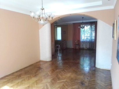 Центр! Квартира під офіс, вул.Тарнавського, 130 кв/м, 1 поверх Ивано-Франковск