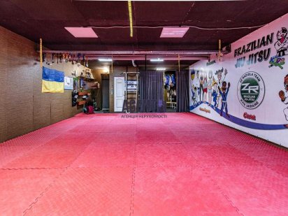 Продається нежитлове приміщення 70,2кв.м. ЖК Львівський Петропавловская Борщаговка