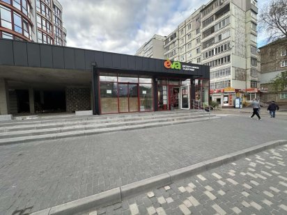 Продаж комерційного приміщення/ Хоткевича/ Сирець Івано-Франківськ