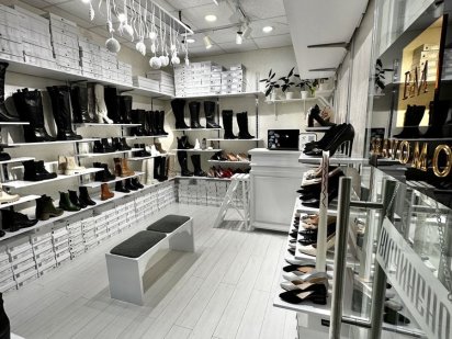 Магазин в торговому центрі «Сезам», Івано-Франківськ Івано-Франківськ