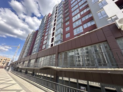 Продаж приміщення 176м2 здане поруч орендарі Івано-Франківськ