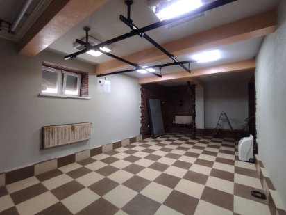 Продаж комерційного приміщення центр вул.Незалежності_Ж Івано-Франківськ