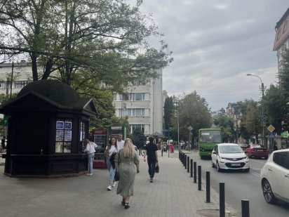 Продам комерцю вул. Чорновола  район роддому Ивано-Франковск