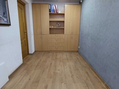 Аренда кабинета в нежилом помещение офиса ( ЦЕНТР) Каменское