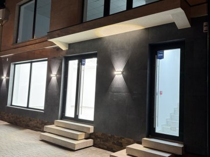 Здається 1 поверх Виноградов