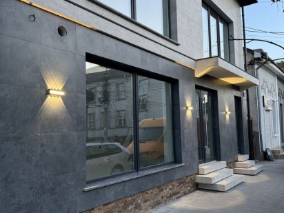 Здається 2 поверх Виноградов