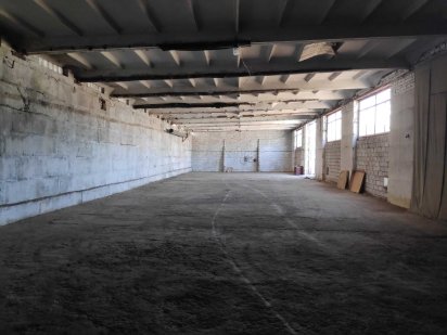 Сдам боксы, помещения от 25 до 1000кв.м. на базе у Баглейского КХЗ Каменское