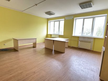 Комерційне приміщення в будинку Автошколи, 30м2, вул Шолуденка 14! Вышгород