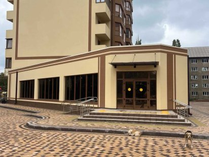 Оренда комерческого помещения в новострое