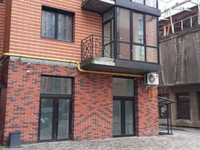 Комерція з ремонтом в центрі міста Калуш, 1ша здача від власника Калуш