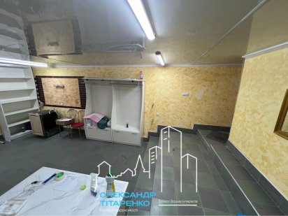 Здам в оренду цокольне приміщення,поблизу центру міста! Кам'янець-Подільський