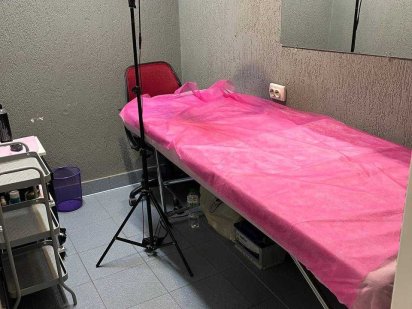 Кабінет з кушеткою в оренду Кам'янець-Подільський