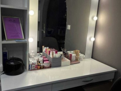 Місце майстра бровіста/візажиста Кам'янець-Подільський