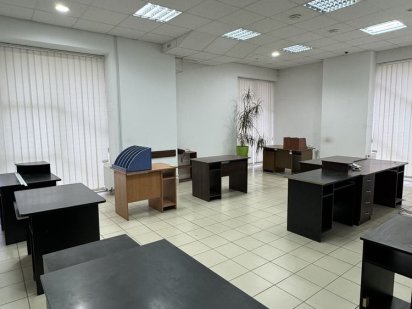 Здається приміщення в центрі міста Кам'янець-Подільський