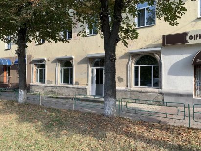 Здається приміщення 140 м кв (+ 60)  вул. Грушевського Коростень