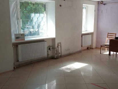 АРЕНДА нежилого помещения под ОФИС/МАГАЗИН по ул В.Стуса, 69 (центр)