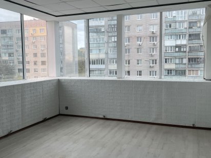 Оренда офісу, 24 м.кв., центр міста. Самар