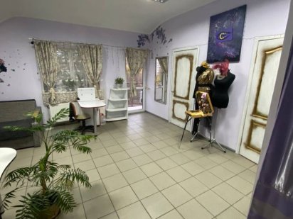 Здається в оренду комерційне приміщення. Діючий Солон краси. Обухов