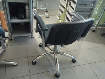 Салон в центрі міста сдає в аренду, міста для перукаря,та манікюруа. Павлоград