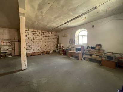 Здам в оренду не житлове приміщення , склад центр міста Ромни
