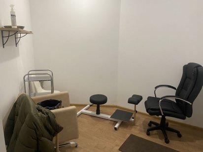 Оренда місця для перукаря або педикюру і манікюру Трускавец