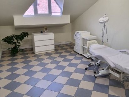 Здається окрема кімната в діючому просторі краси Умань