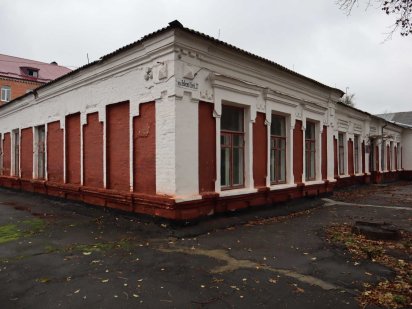 ОРЕНДА - нежитлової будівлі (Земське училище) 634,2 кв.м. м. Умань Умань