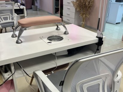 Оренда місця майстра манікюру Умань