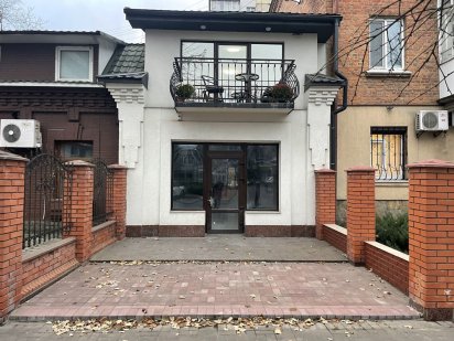 Оренда фасадного приміщення в центрі, 1 поверх Хмельницкий