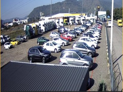 Для отстоя та продажи грузового та легкового автотранспорта. Хуст